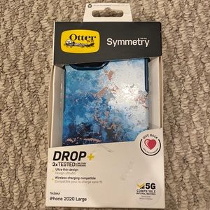 Brand new in box OTTER BOX Symmetry series for iPhone 2020 large